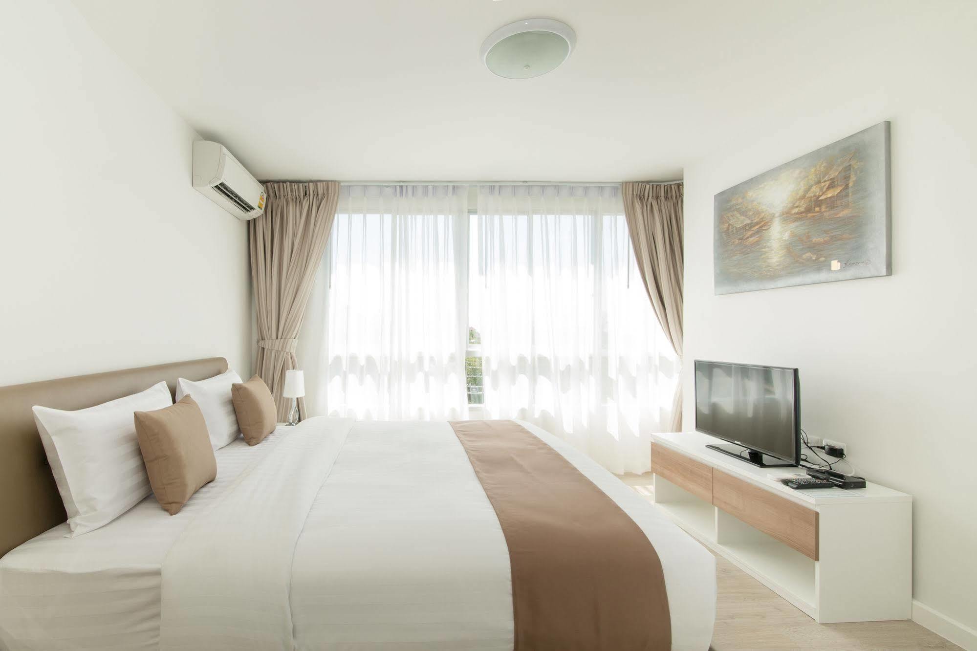 First Choice Suites By The Sea Sha Plus Extra Hua Hin Exterior foto